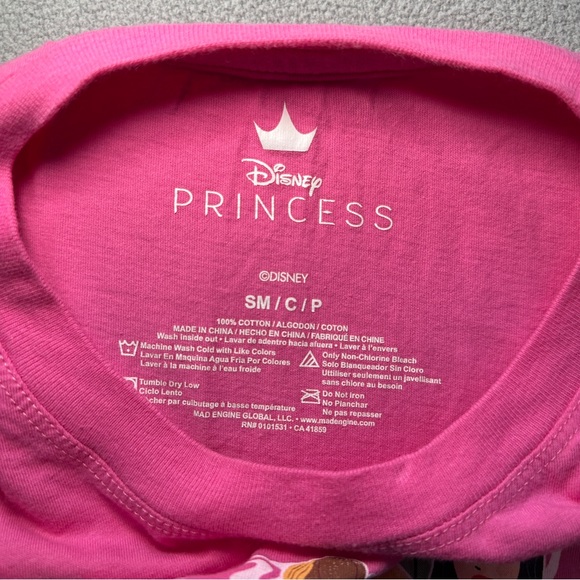 DISNEY PRINCESS • Tank Top👑 - Picture 3 of 3